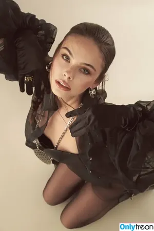 Meika Woollard / meikawoollard nude photo #0382