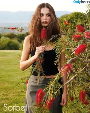 Meika Woollard / meikawoollard nude photo #0395