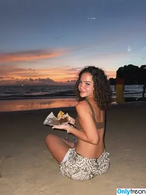 Mel Maia / Dezoitou / mel.maia / melissamelmaia nude photo #0962