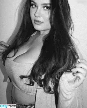 melacaramella / melawithlove nude photo #0007
