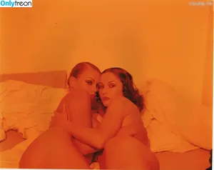 Melania Trump / melaniatrump nude photo #0035