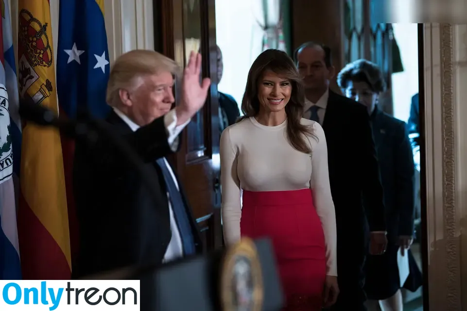 Melania Trump nude photo #0007 (melaniatrump)