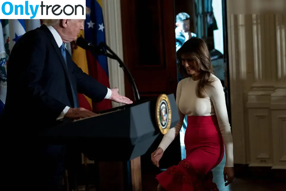 Melania Trump nude photo #0009 (melaniatrump)