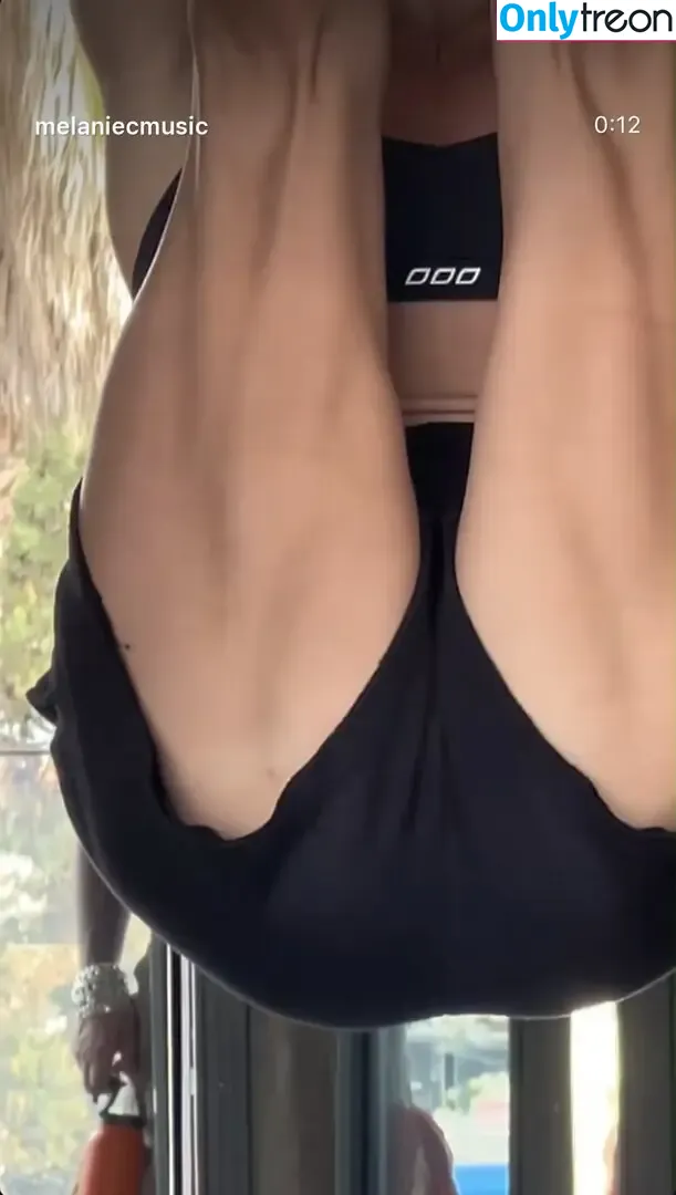 Melanie Chisholm nude photo #0164 (melaniecmusic / melshappylife)