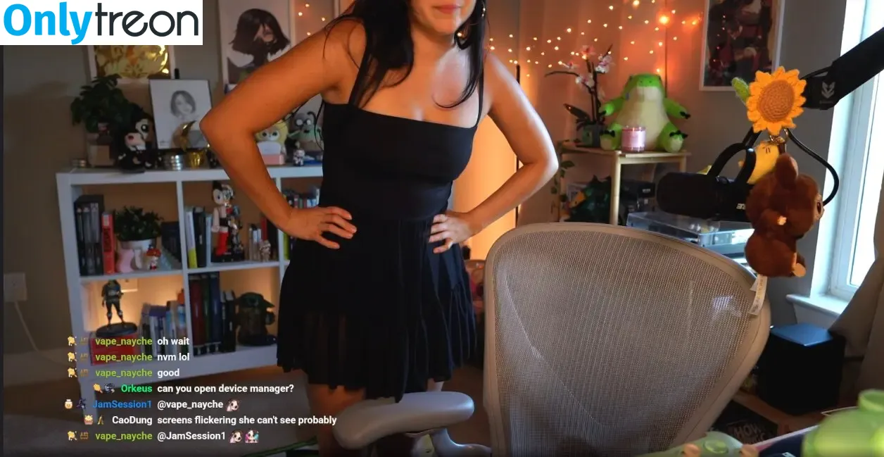Melibela nude photo #0193 (kawaiicinnabon56 / melibelaa)