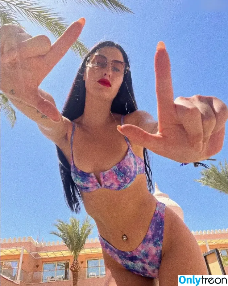 Melina.aw nude photo #0025 (mischiidc)