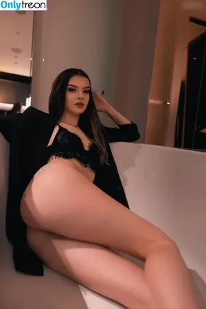 Melina Celine / German influencer / melinaceline nude photo #0042