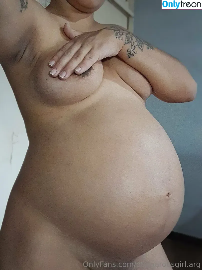 Melina Latorre nude photo #0004 (Mel Latorre / melpregnantwoman)