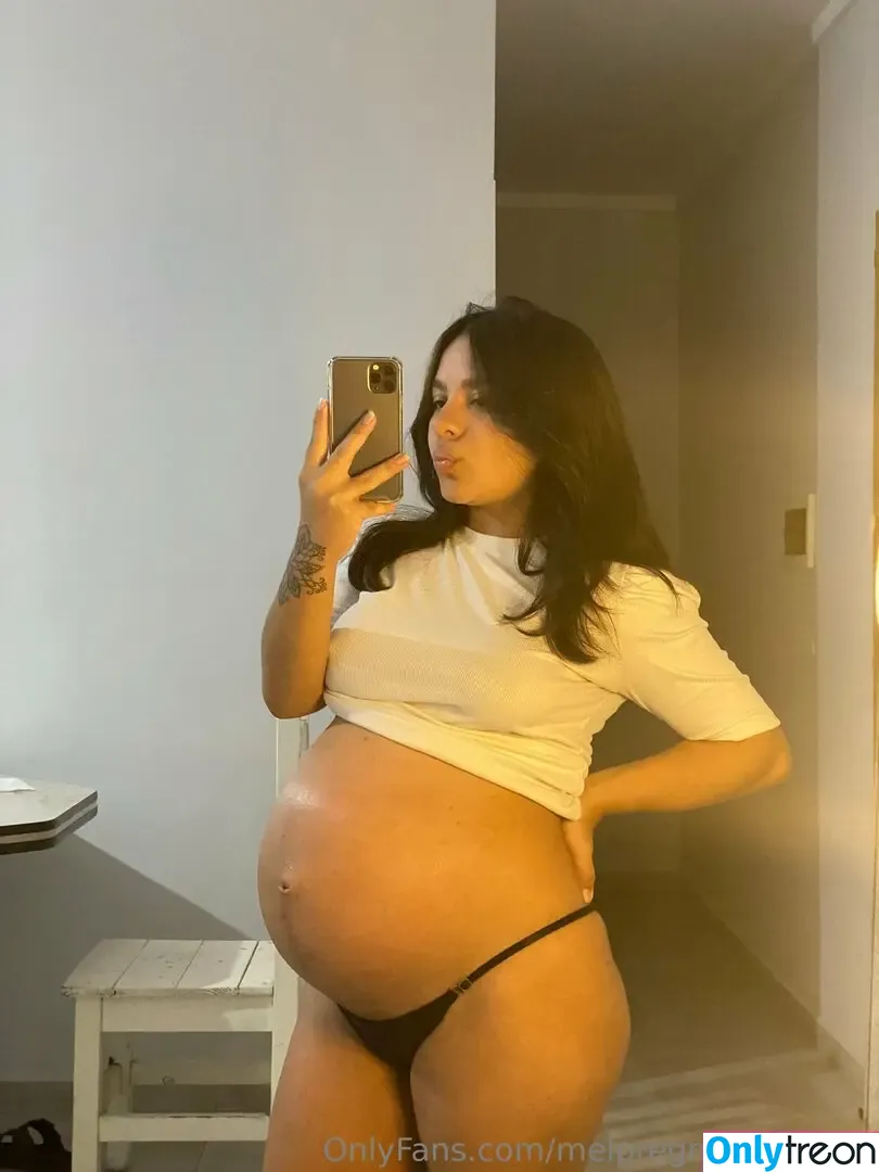 Melina Latorre nude photo #0005 (Mel Latorre / melpregnantwoman)