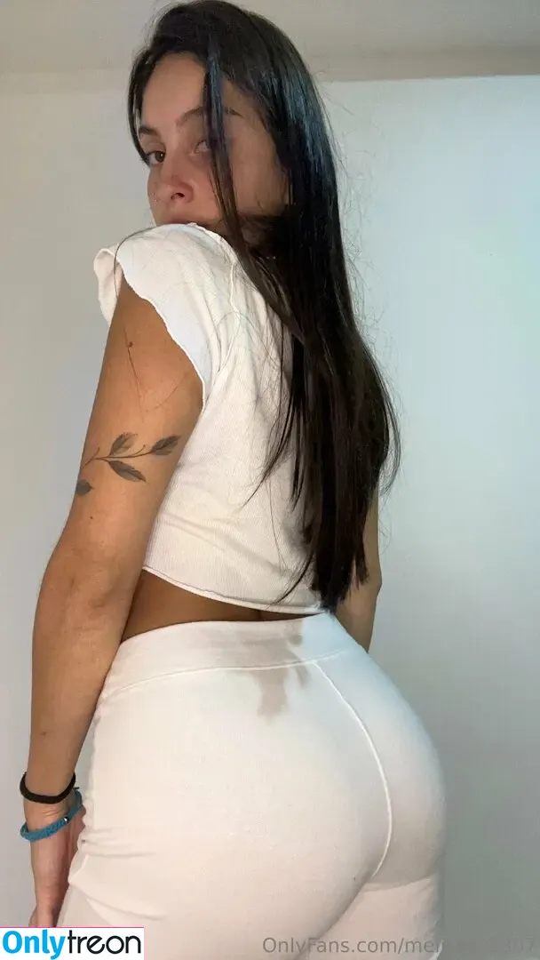 melissa_2307 nude photo #0005 (melissalara2307)