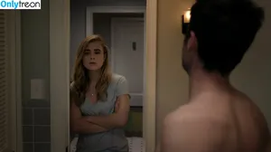 Melissa Roxburgh / mroxburgh nude photo #0258