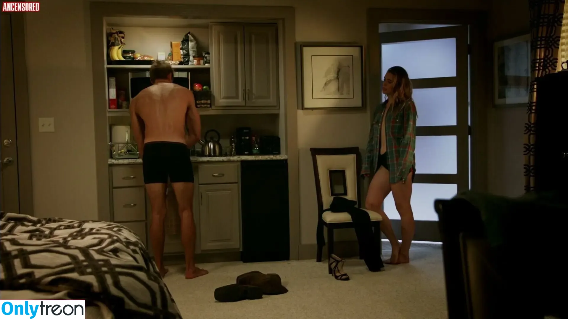 Melissa Roxburgh nude photo #0262 (mroxburgh)