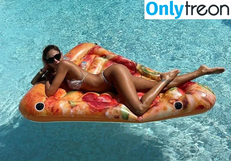 Melissa Satta nude photo #0147 (melissasatta / sattamelissa)
