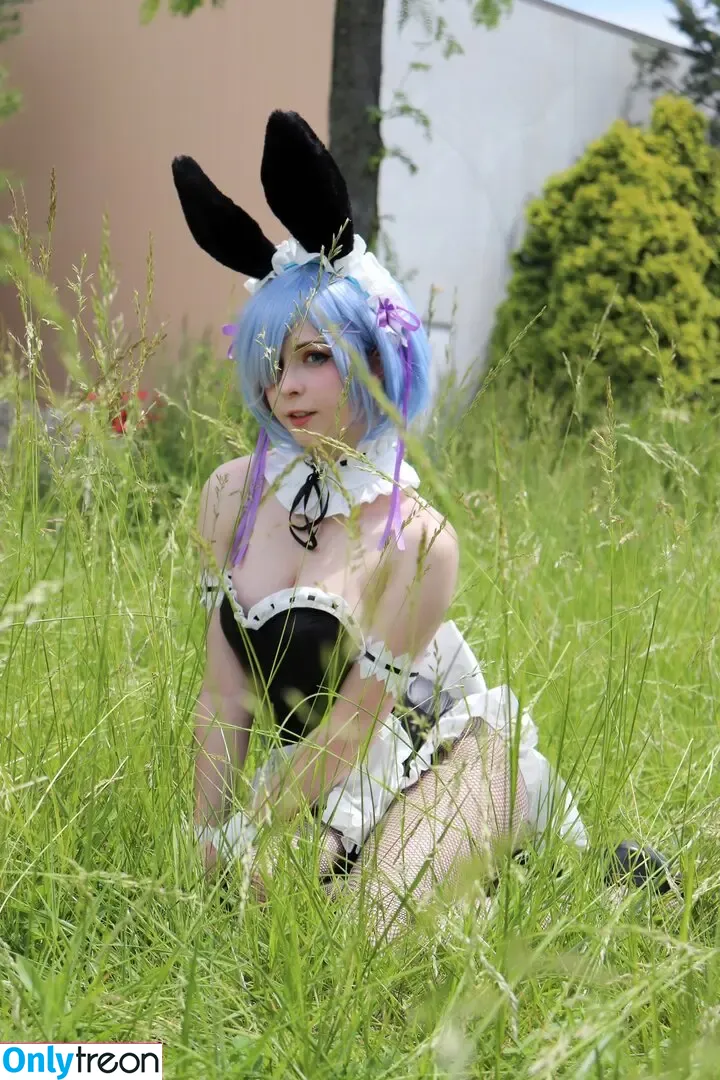 Melondoki nude photo #0241 (meloncali / melondokii)