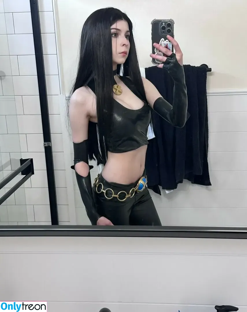 Melondoki nude photo #0255 (meloncali / melondokii)