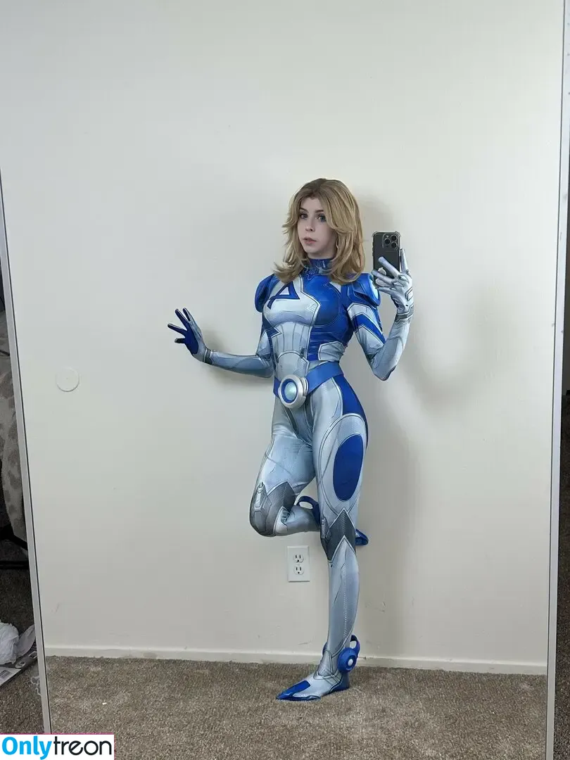 Melondoki nude photo #0285 (meloncali / melondokii)