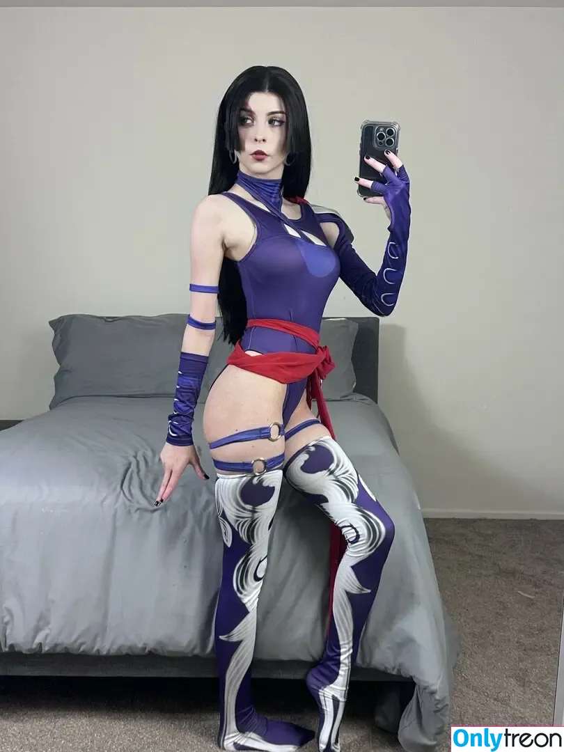 Melondoki nude photo #0290 (meloncali / melondokii)