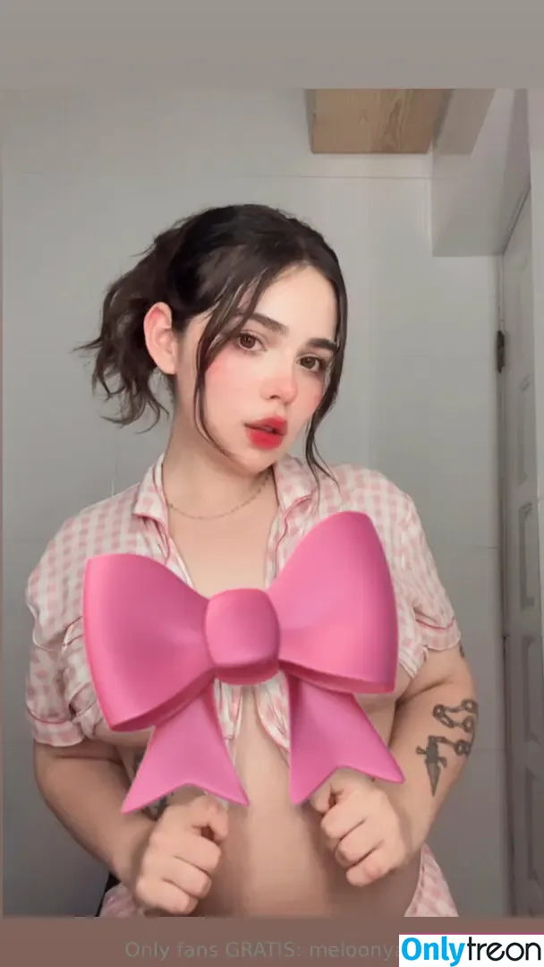 meloonyan nude photo #0034 (meloonyan)