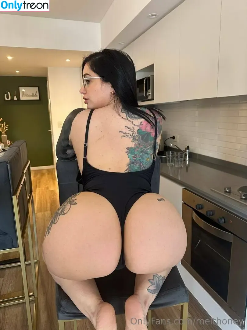 melthoney nude photo #0033 (melthoneyy)
