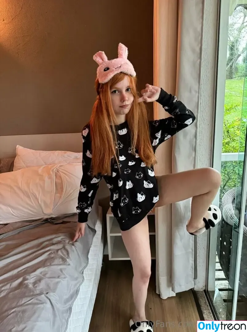 Melwhitte nude photo #0057 (melwhitte_)