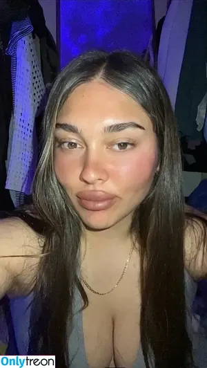 Menekşe Nur Fırat / meneksenurfirat nude photo #0004