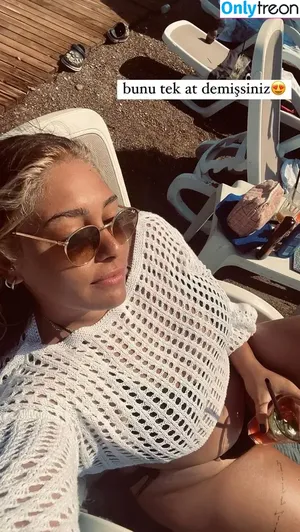 Menekşe Nur Fırat / meneksenurfirat nude photo #0008