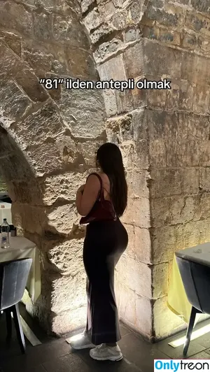 Menekşe Nur Fırat / meneksenurfirat nude photo #0018