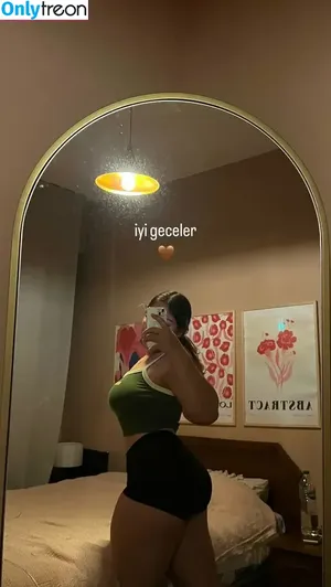 Menekşe Nur Fırat / meneksenurfirat nude photo #0046