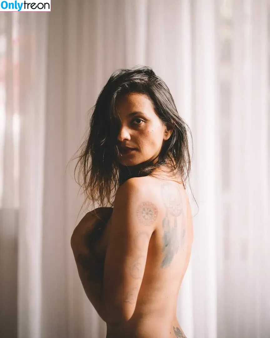 Meninas De Curitiba nude photo #0121 (m.fialla / marukarv)