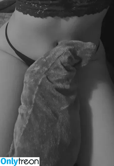 Meninas De Curitiba nude photo #0246 (m.fialla / marukarv)