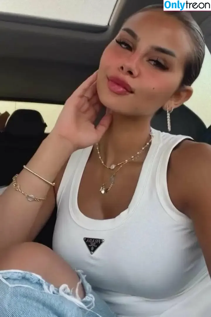 Menna Arafa nude photo #0002 (mennarafaofficial)