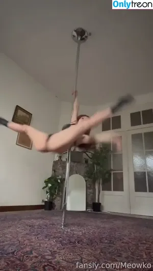 Meowko / meowkolol nude photo #3051
