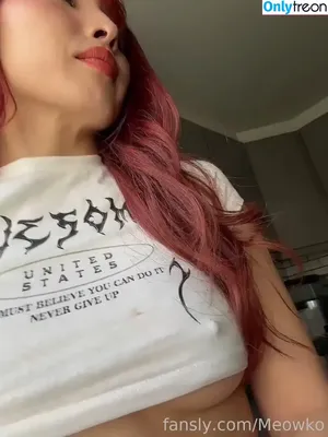 Meowko / meowkolol nude photo #3527