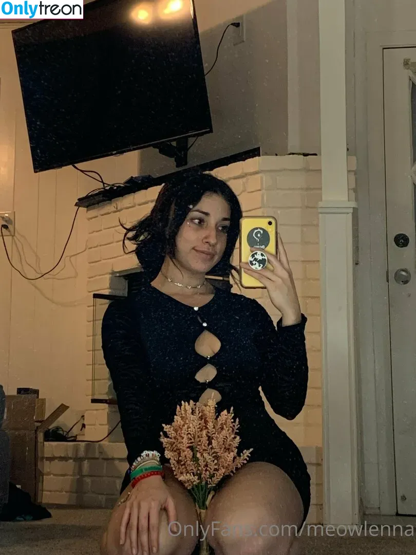 meowlenna nude photo #0021 (meowlenna)