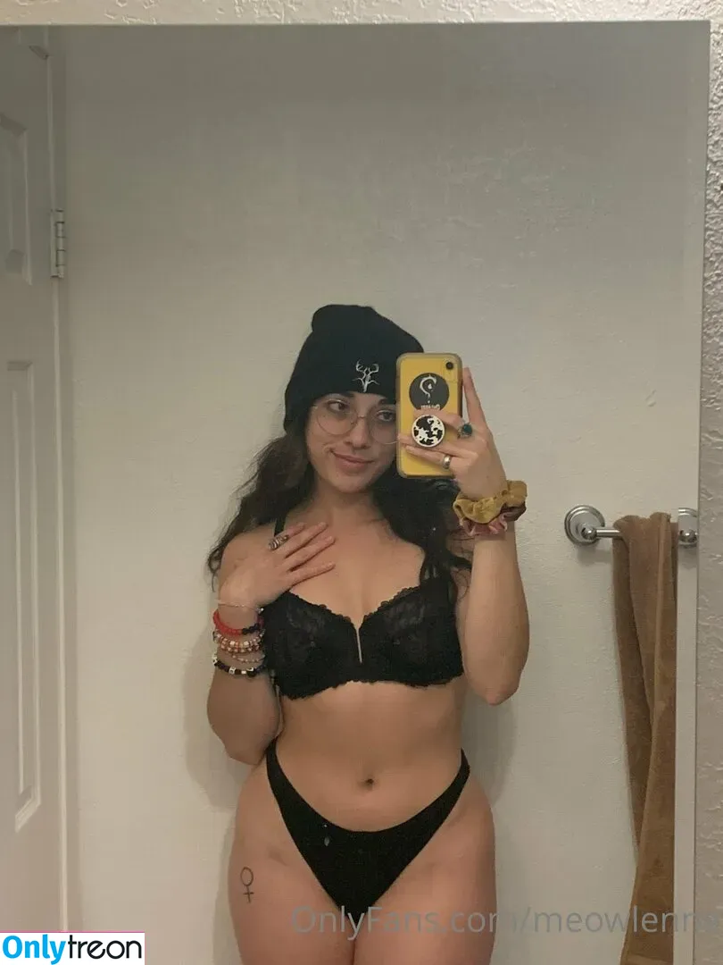 meowlenna nude photo #0077 (meowlenna)