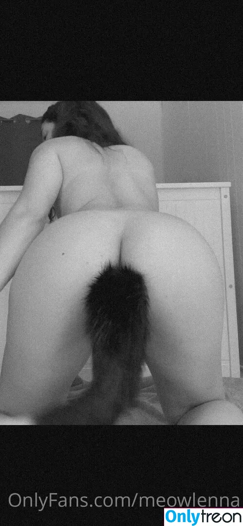 meowlenna nude photo #0081 (meowlenna)
