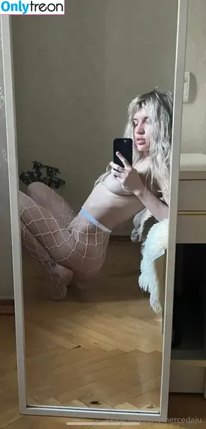 mercedaju / dej.mercedozz nude photo #0015