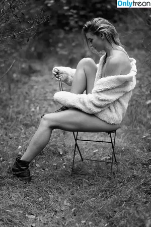 Merel Van Der Wouden / merelvanderwouden nude photo #0030