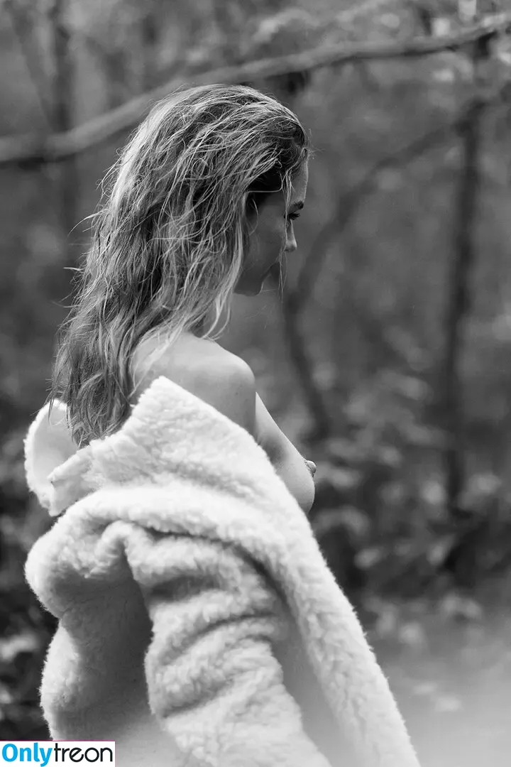 Merel Van Der Wouden nude photo #0009 (merelvanderwouden)