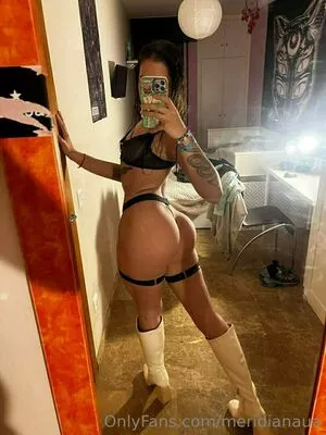 meridianaua / meridiana.ua nude photo #0062