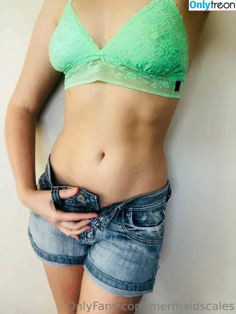 mermaidscales nude photo #0039 (themermaidscales)