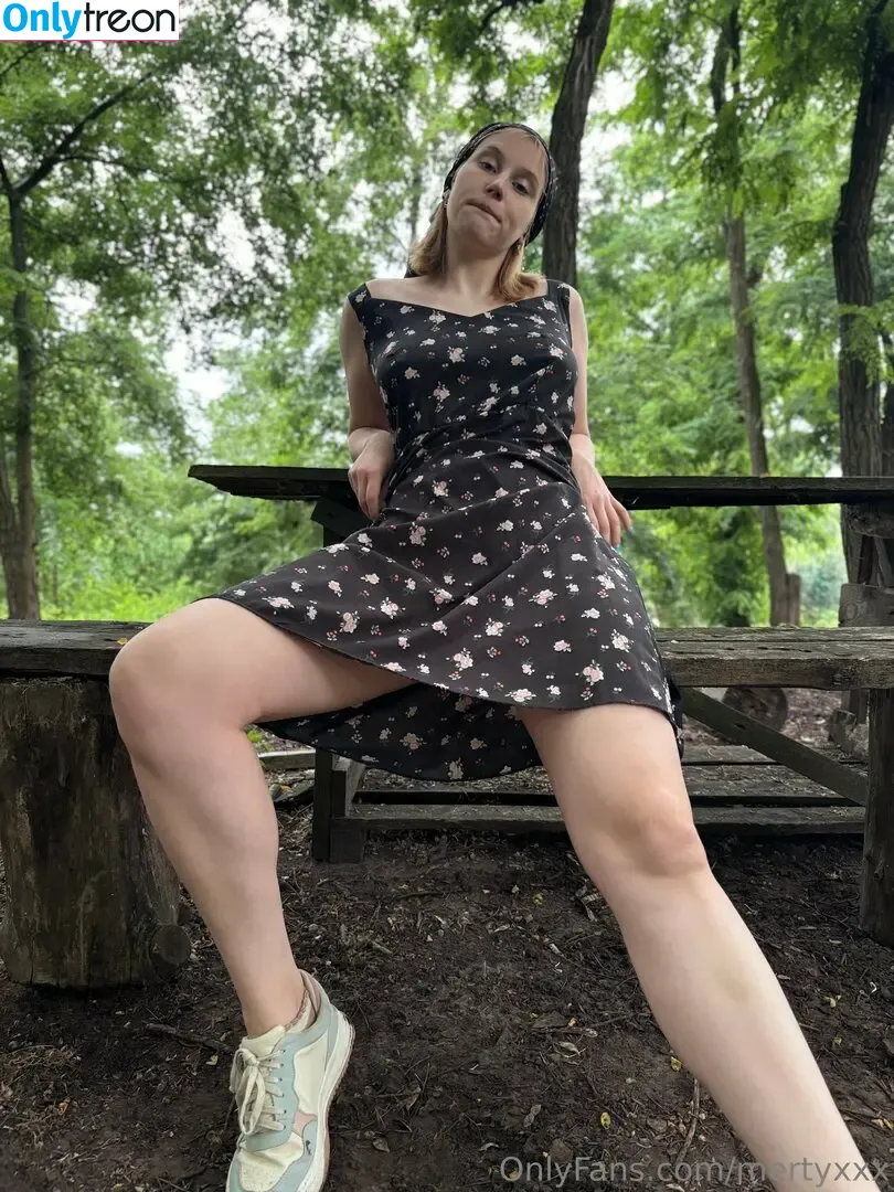 mertyxxx nude photo #0014 (mertyxxx)