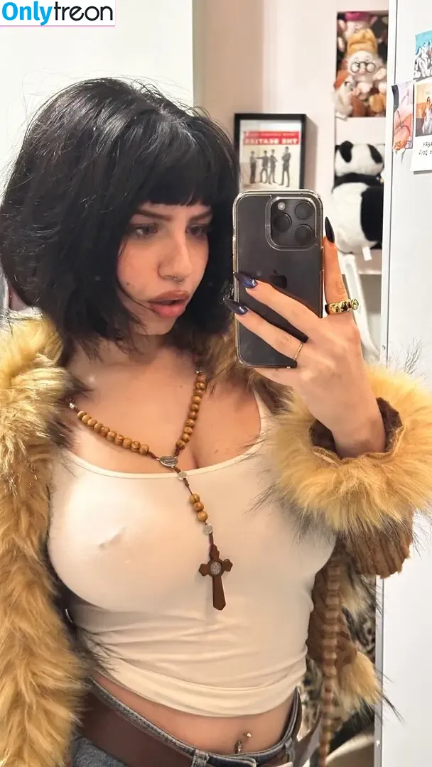 methallika nude photo #0063 (vypercasss)