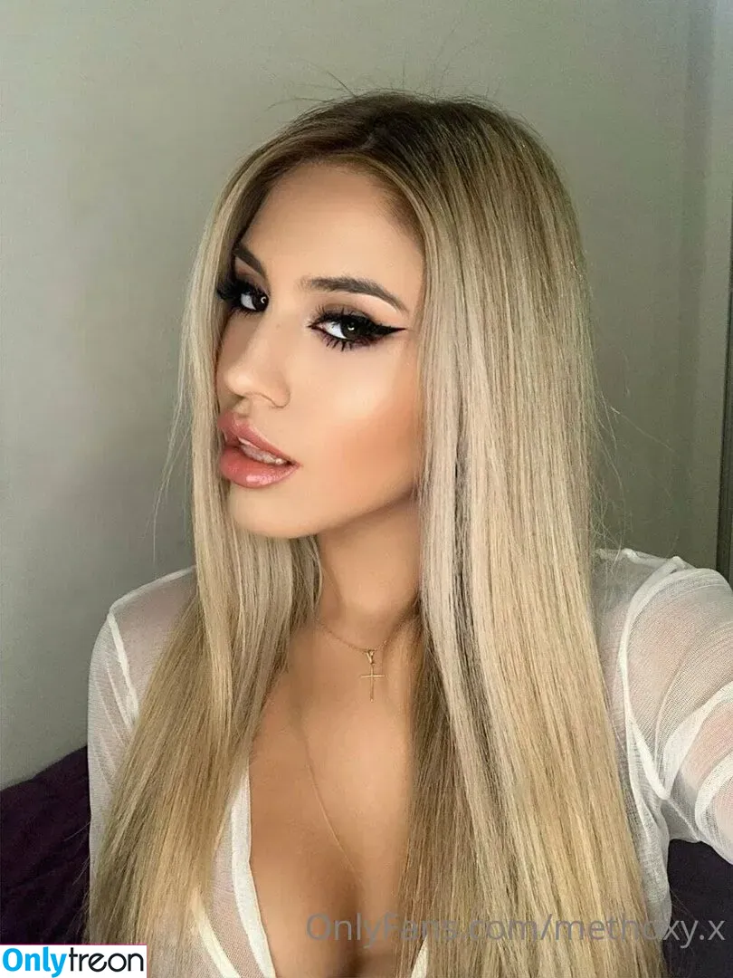 methoxy.x nude photo #0077 (guadaa_vega)