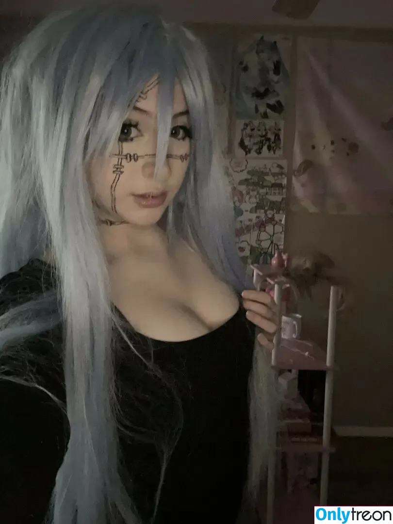 mewingava nude photo #0019 (mewava / mewmewava)