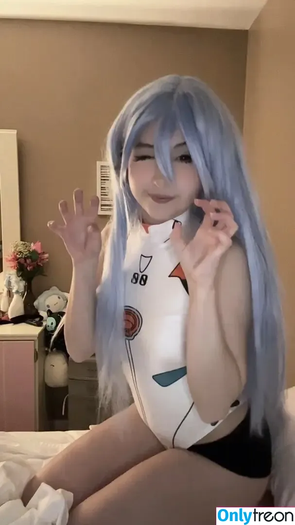 mewingava nude photo #0025 (mewava / mewmewava)