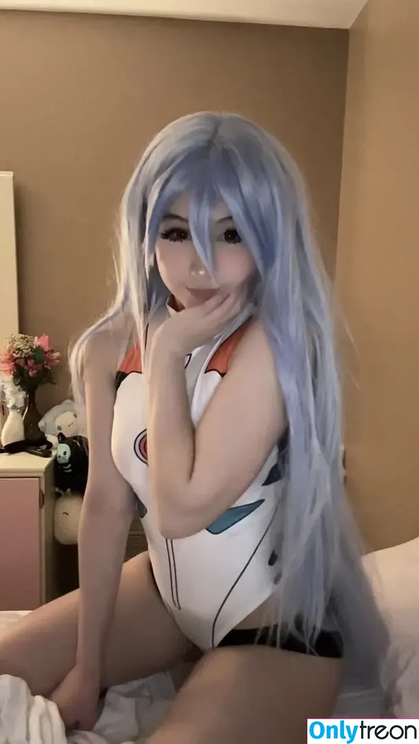 mewingava nude photo #0031 (mewava / mewmewava)