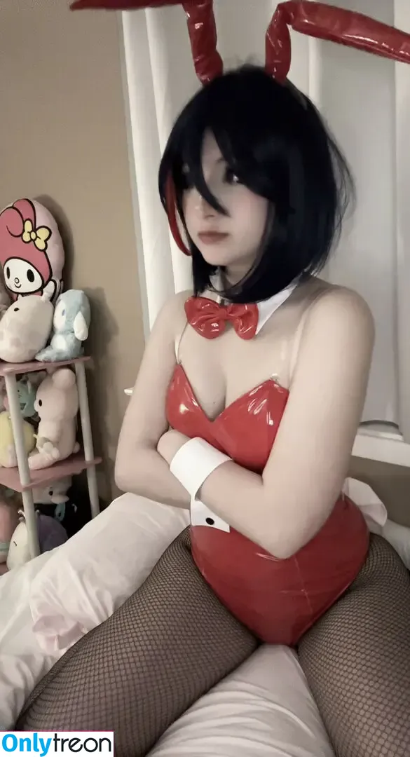 mewingava nude photo #0089 (mewava / mewmewava)