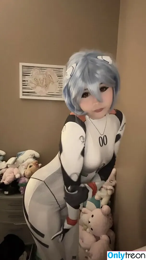 mewingava nude photo #0113 (mewava / mewmewava)