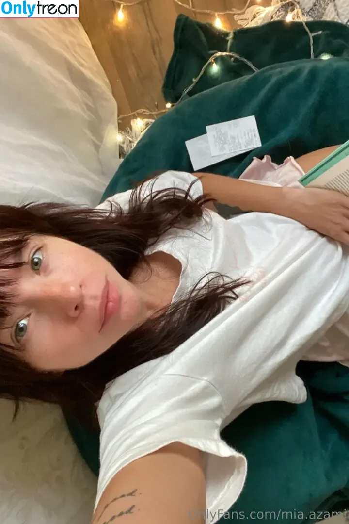 mia.azami nude photo #0021 (mia.azamii / mia_azami)